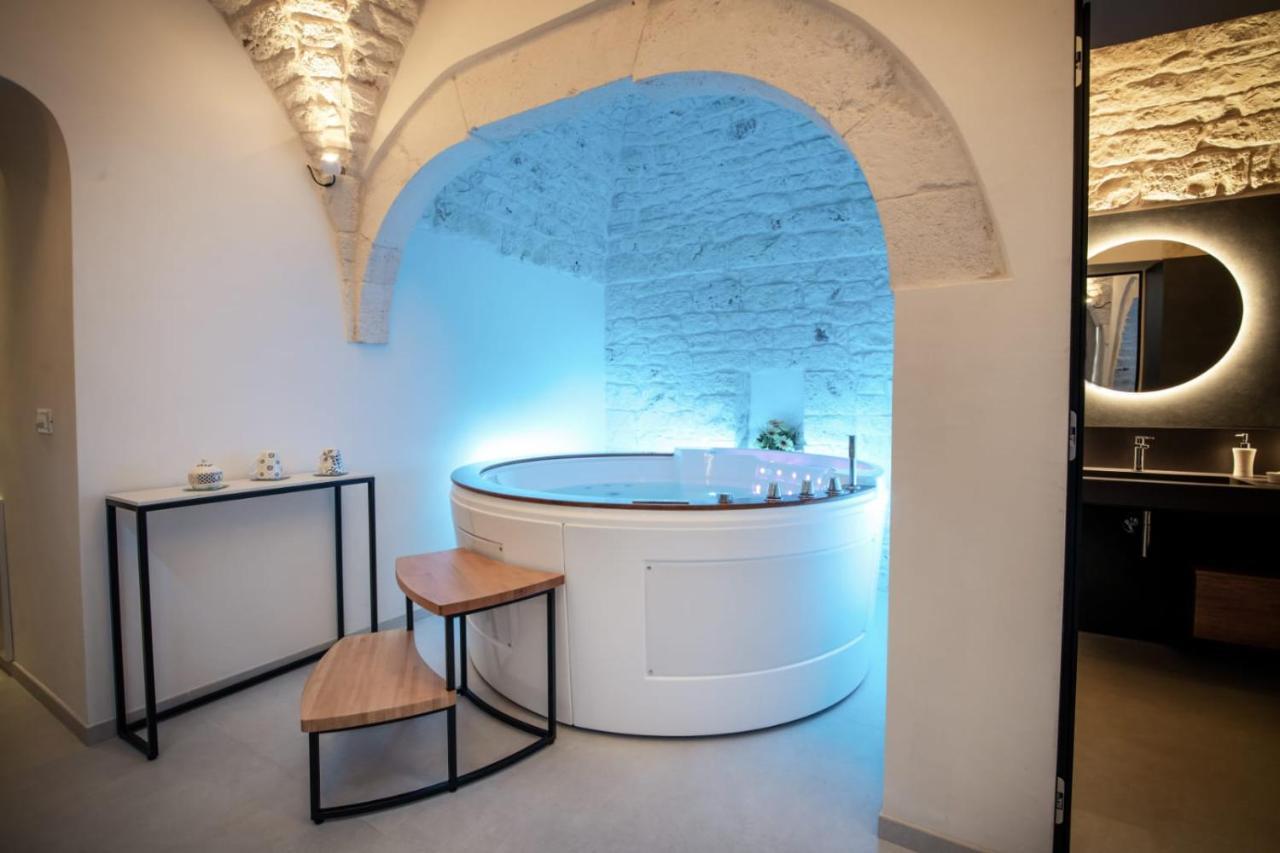 Pirano Suite Ceglie Messapica Exterior foto